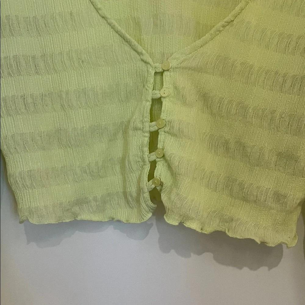 Urban Outfitters Neon Lime Lightweight Cropped Button Cardigan - Picture 3 of 5